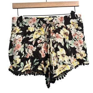 Blu Pepper Black Floral Shorts Pom Pom Trim Rayon Smocked Waist Boho Large
